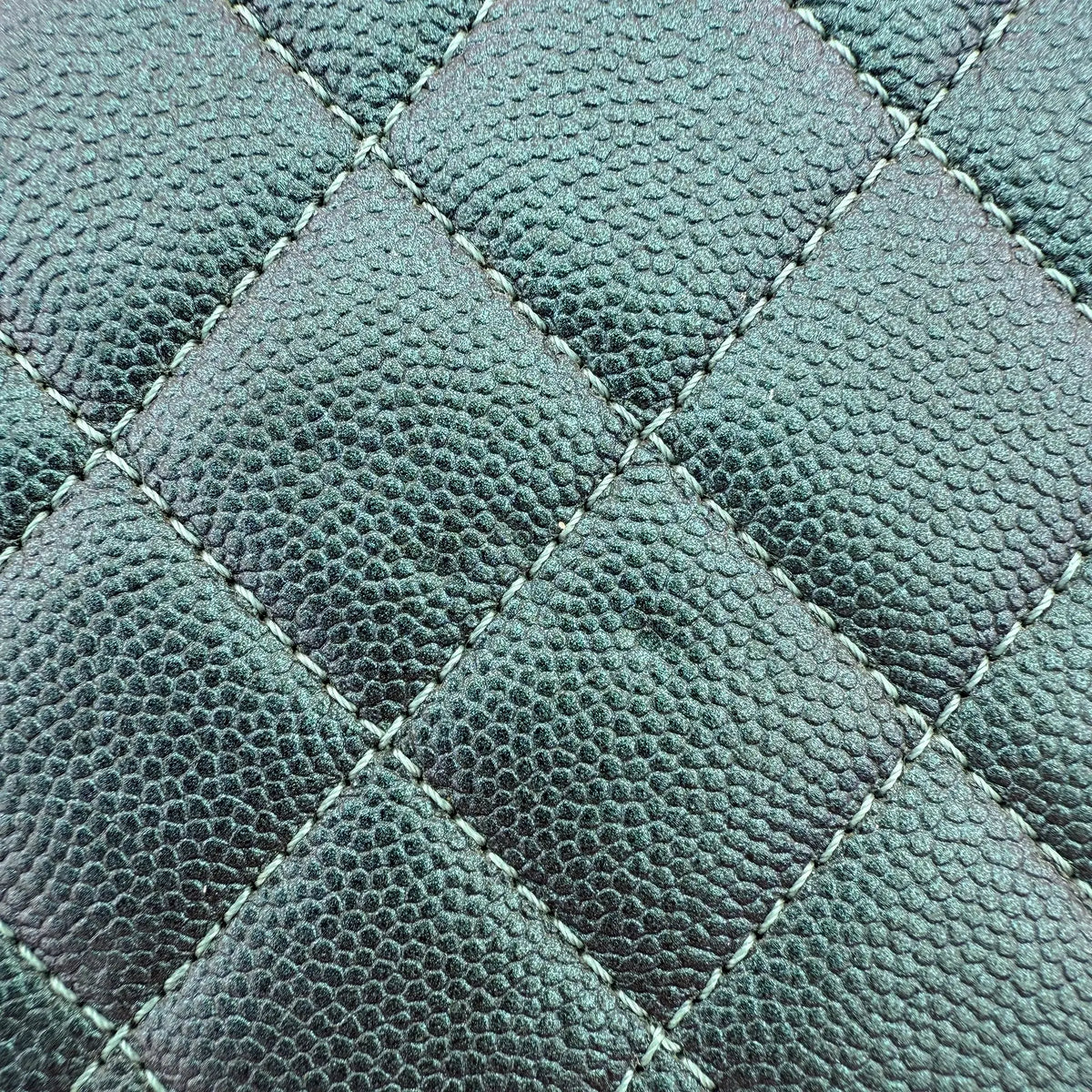 Chanel Filigree Vanity Case Bag Small Metallic Blau Grün limitiert/ sehr gut Chanel