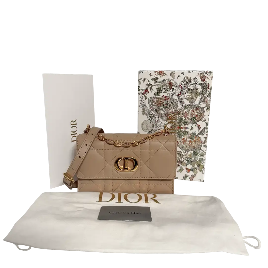Dior Miss Caro Minitasche Macrocannage Lammleder in Puderbeige / neuwertig Dior
