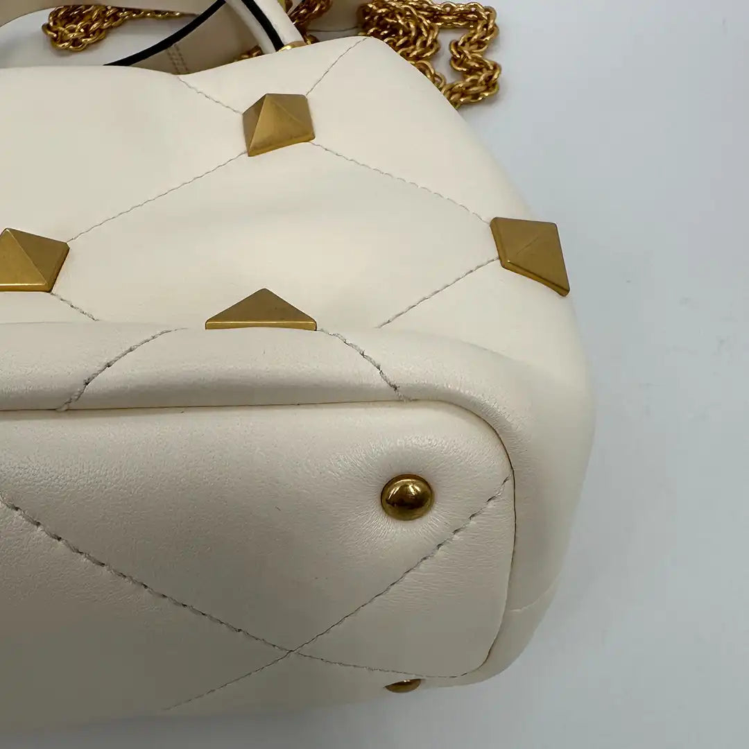 Valentino Garavani Damen Umhängetasche "Roman Stud Tophandle" klein weiß / sehr gut Valentino