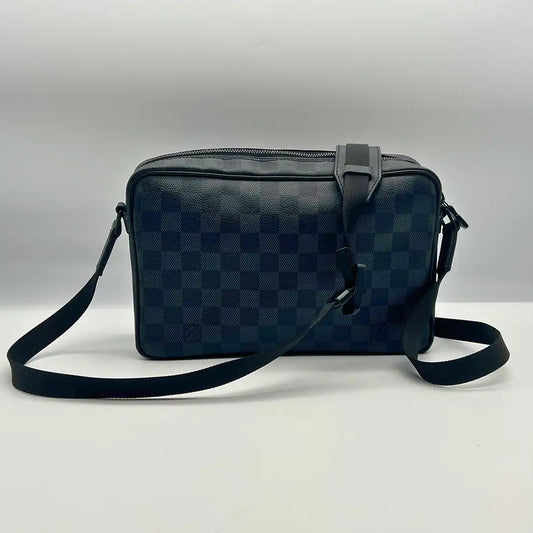 Louis Vuitton Utility Messenger Damier Graphite Fullset / sehr gut SONDERANGEBOT Louis Vuitton