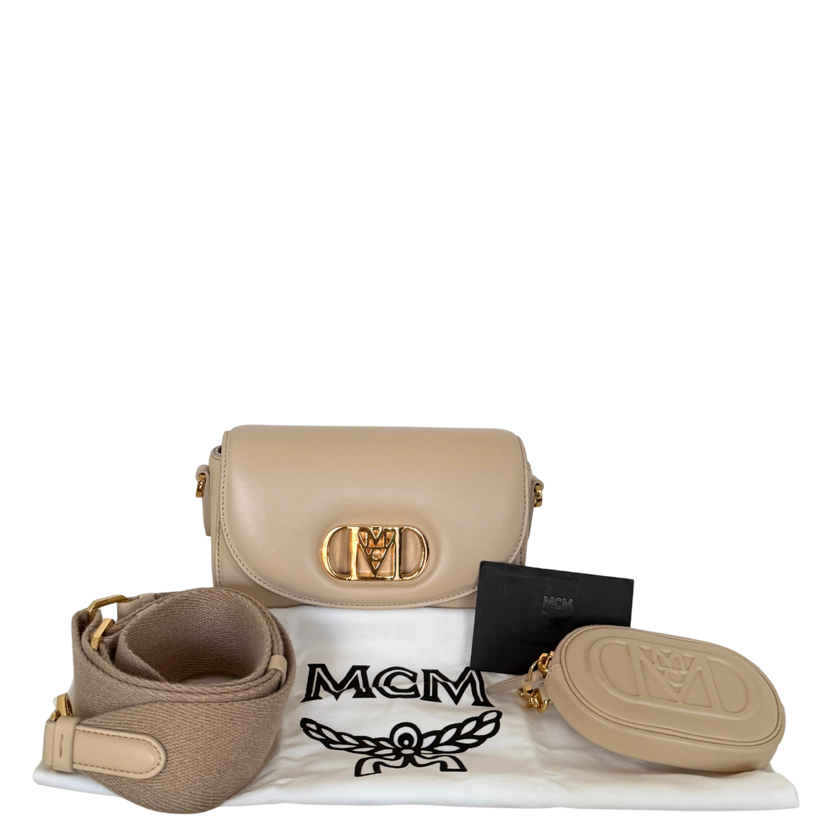 MCM Travia Schoudertas Beige
