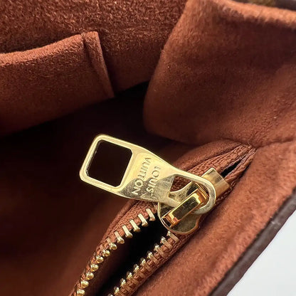 Louis Vuitton Saint Placide Monogram Canvas und Leder Tasche braun / sehr gut Louis Vuitton