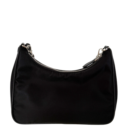 Prada Re-Edition 2005 aus Re-Nylon Schwarz / neuwertig Prada