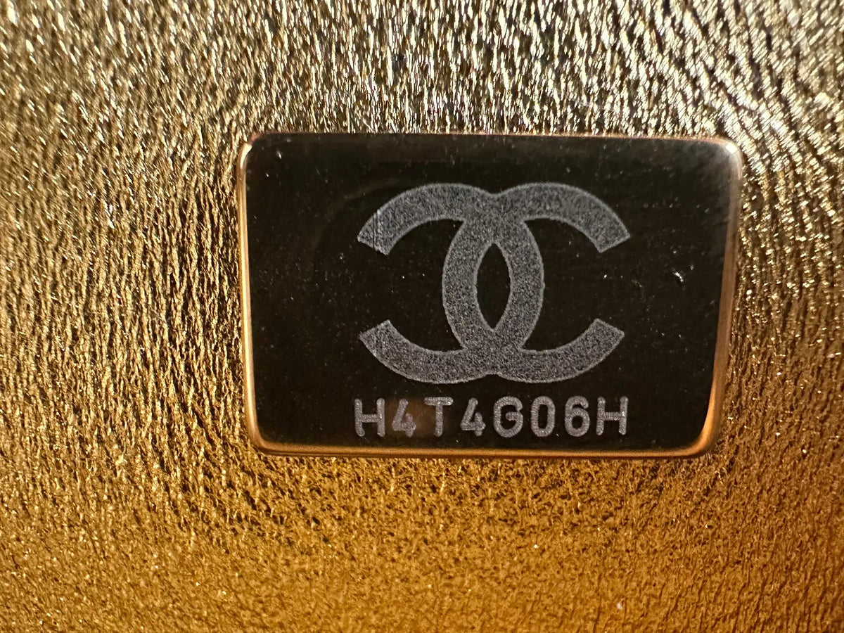 Chanel  Metallic Lammleder Quilted Walk Of Fame Star Bag Gold / neuwertig Chanel