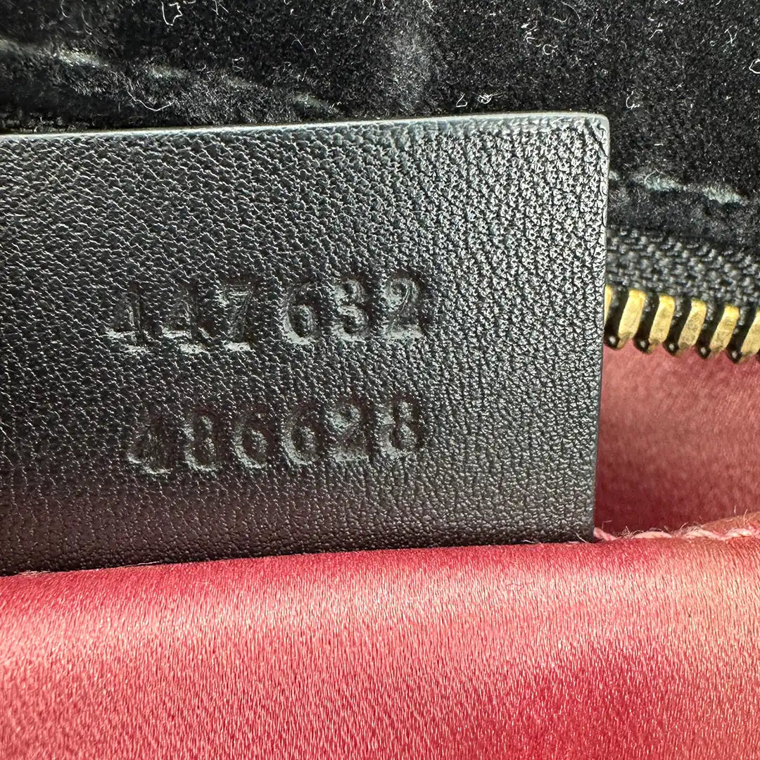 Gucci GG Marmont Samttasche schwarz / gut Gucci
