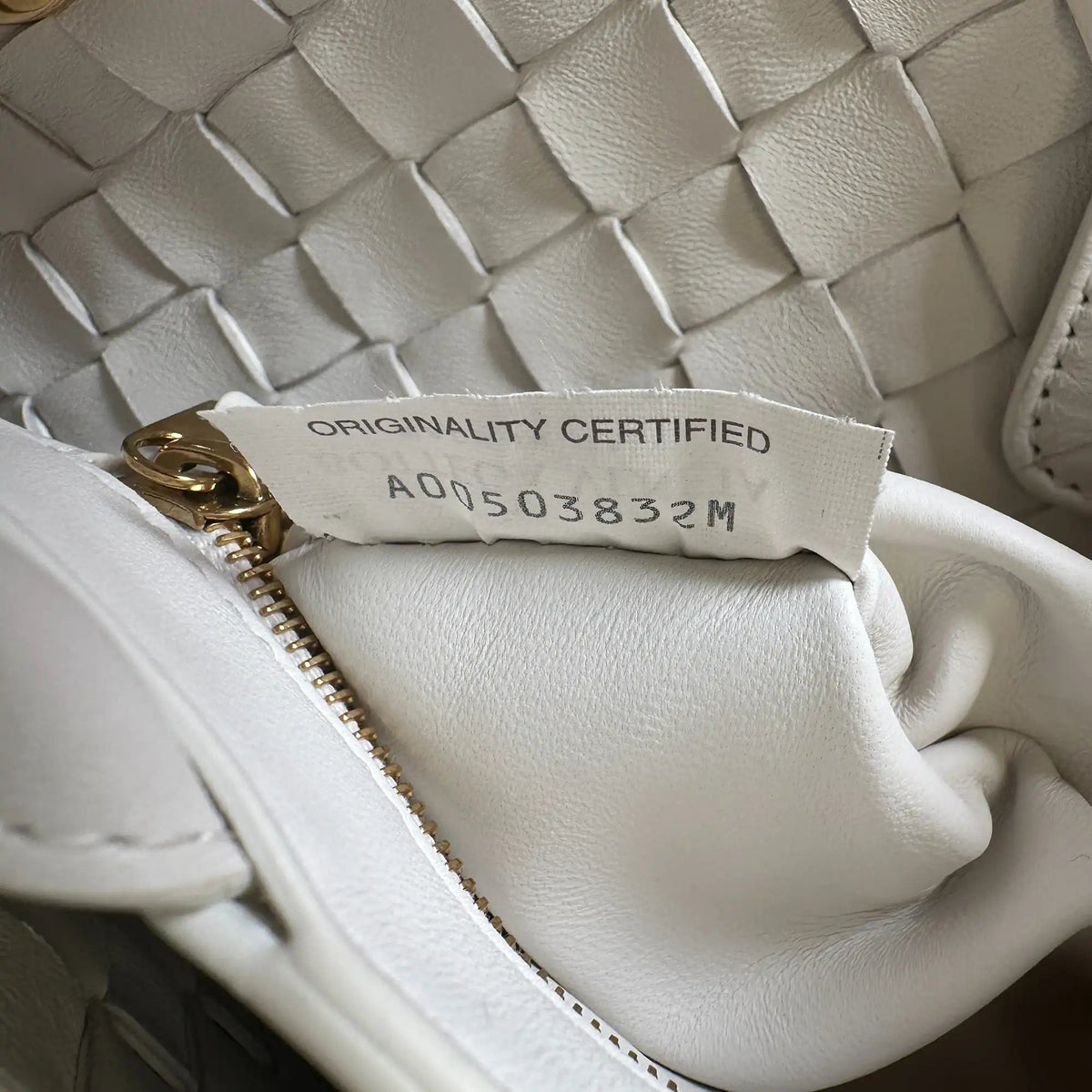 Bottega Veneta East/West Andiamo kleine Tote aus Intrecciato-Leder weiß 2023 / sehr gut Bottega Veneta