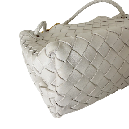 Bottega Veneta East/West Andiamo kleine Tote aus Intrecciato-Leder weiß 2023 / sehr gut Bottega Veneta