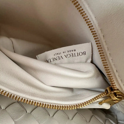 Bottega Veneta East/West Andiamo kleine Tote aus Intrecciato-Leder weiß 2023 / sehr gut Bottega Veneta