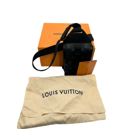 Louis Vuitton Saumur Monogramm Eclipse Slingbag M45912 Fullset / sehr gut Louis Vuitton