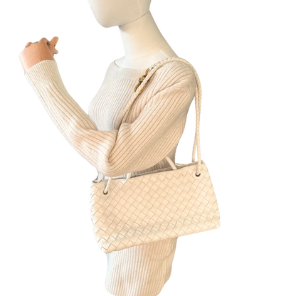 Bottega Veneta East/West Andiamo kleine Tote aus Intrecciato-Leder weiß 2023 / sehr gut Bottega Veneta