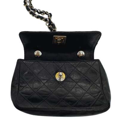 Chanel Mini Flap Bag schwarz Lammleder / akzeptabel Chanel