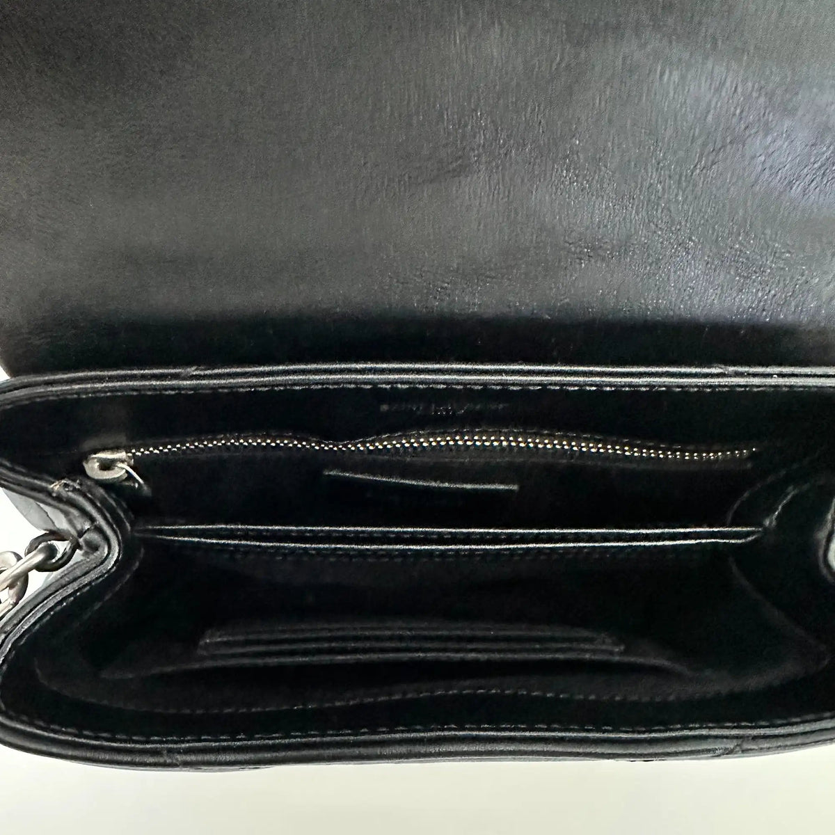 Saint Laurent YSL LouLou Toy schwarz silber Hardware Leder / sehr gut Saint Laurent