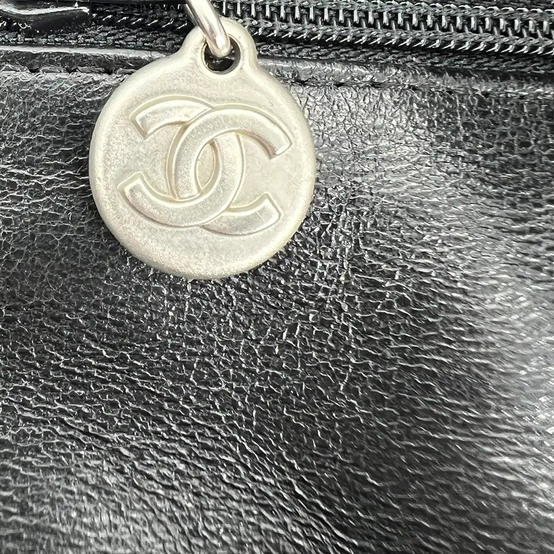 Chanel Vintage Supermodel Häkeltasche CC Logo / sehr gut Chanel