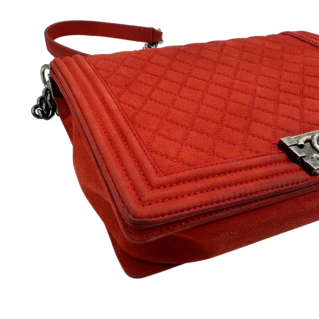 Chanel Boy Tasche Large Kaviar Wildleder rot / gut Chanel