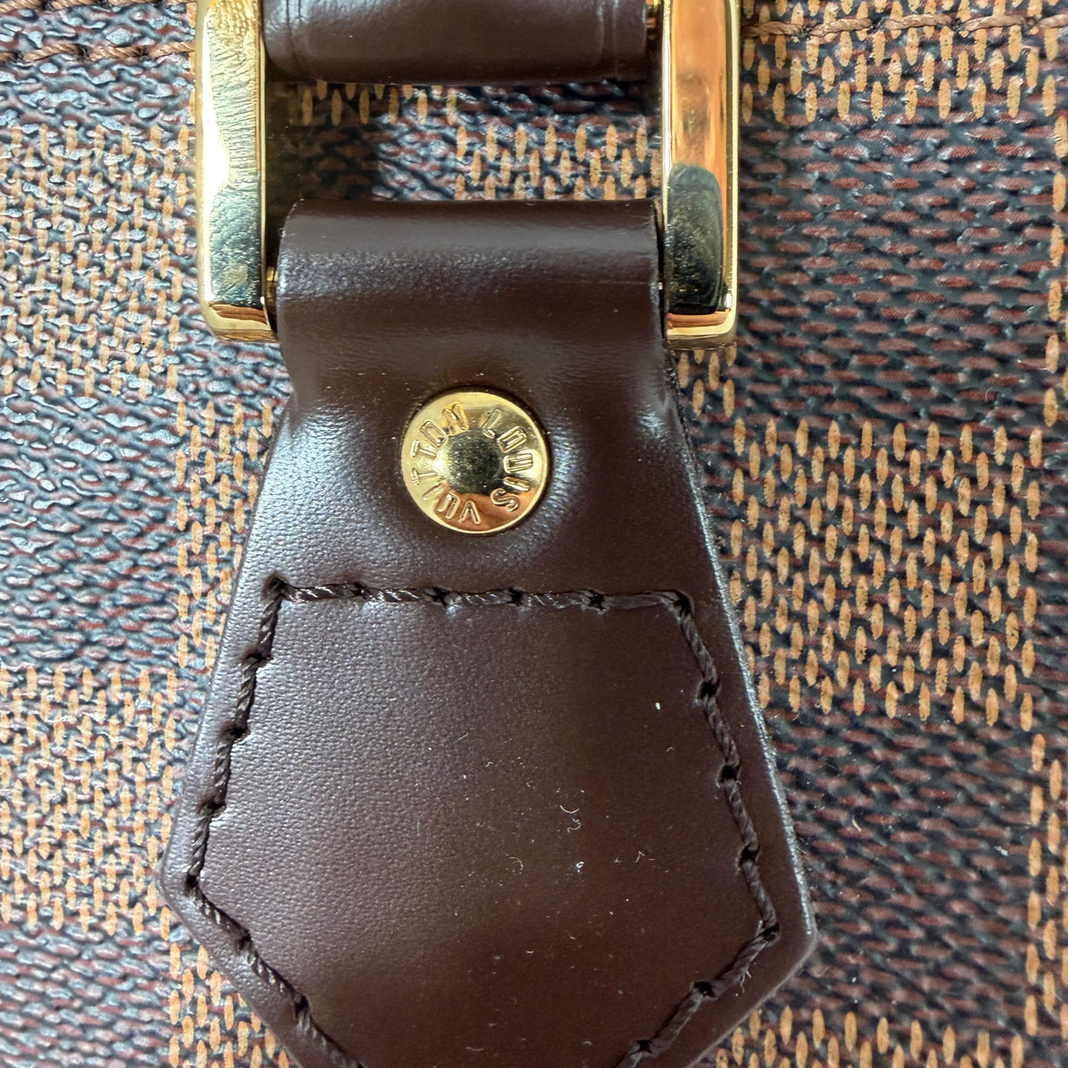 Louis Vuitton Alma PM Damier Ebène Canvas Braun Gold