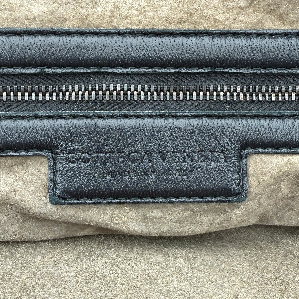 Bottega Veneta Hobo Tasche Large Schwarz / neuwertig Bottega Veneta