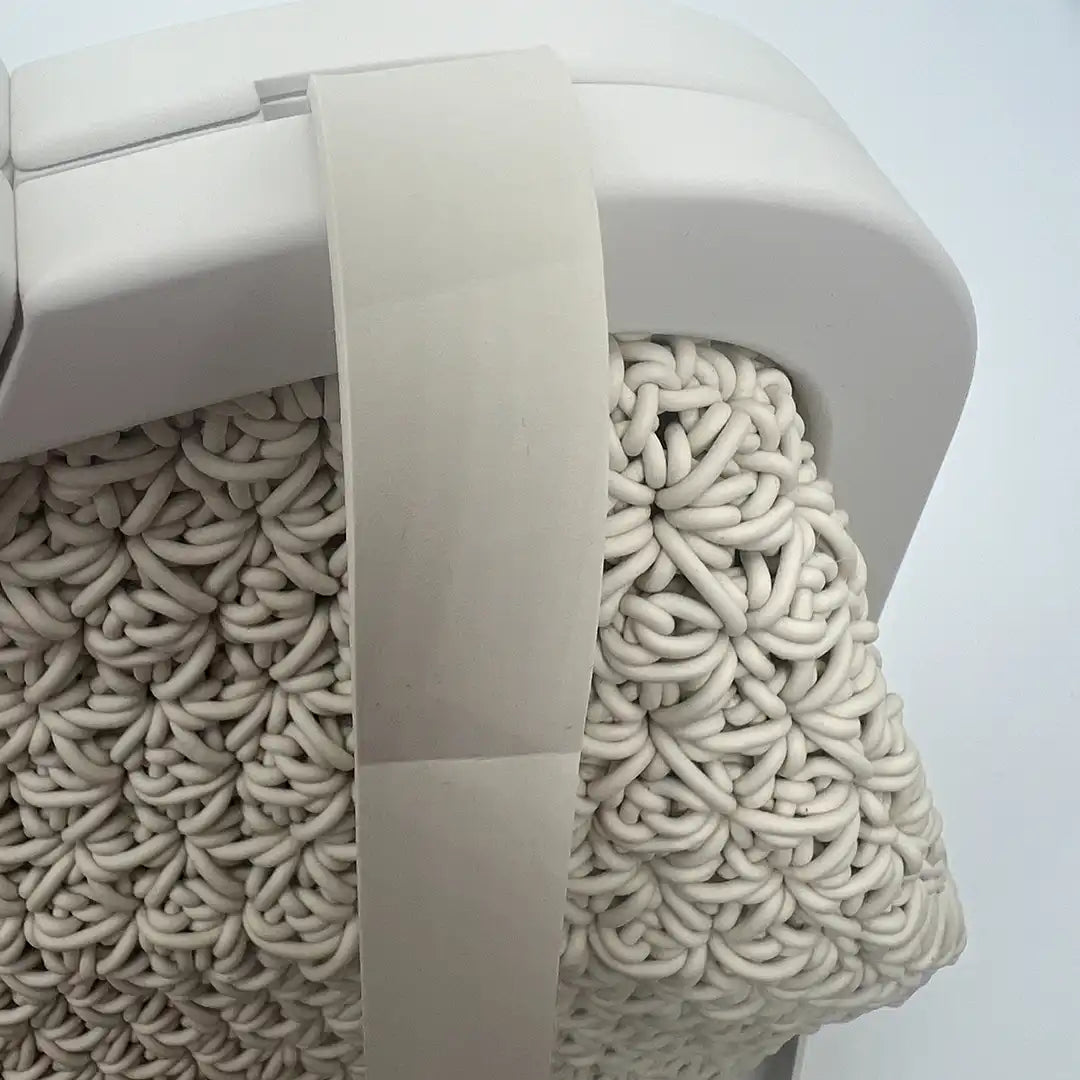 Bottega Veneta Medium Point SS2022 seltene Ausführung / neuwertig Bottega Veneta