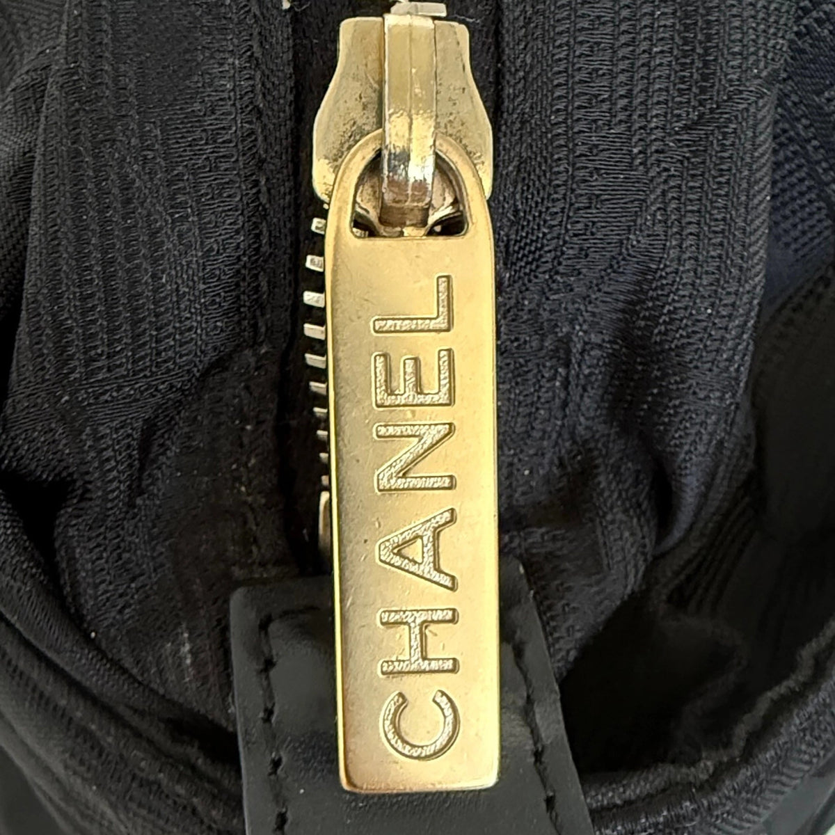 Chanel New Travel Line Tote Bag Schwarz / sehr gut Chanel