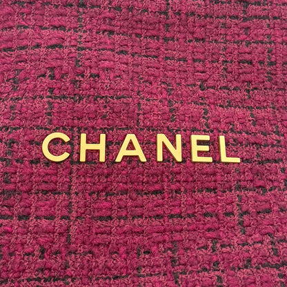 Chanel 22 mittelgroße Hobobag aus Tweed Burgunderrot goldene Hardware / neuwertig Chanel
