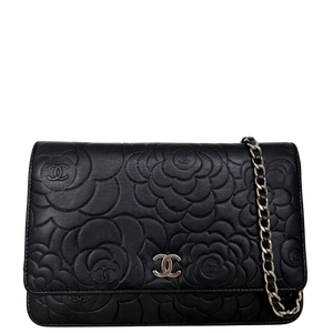 Chanel Wallet On Chain Camellia Lamsleer Zwart zilveren hardware