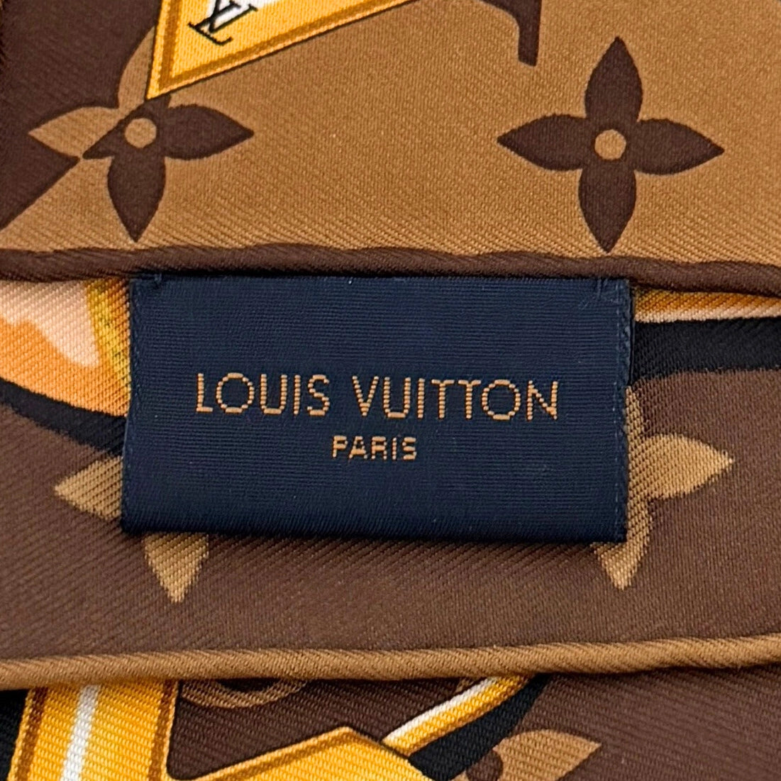Louis Vuitton Carré Monogram Confidential Tuch Braun  / neuwertig Louis Vuitton