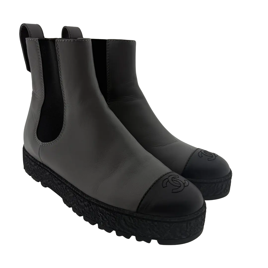 Chanel Boots grau Größe 41 / guter Zustand Chanel