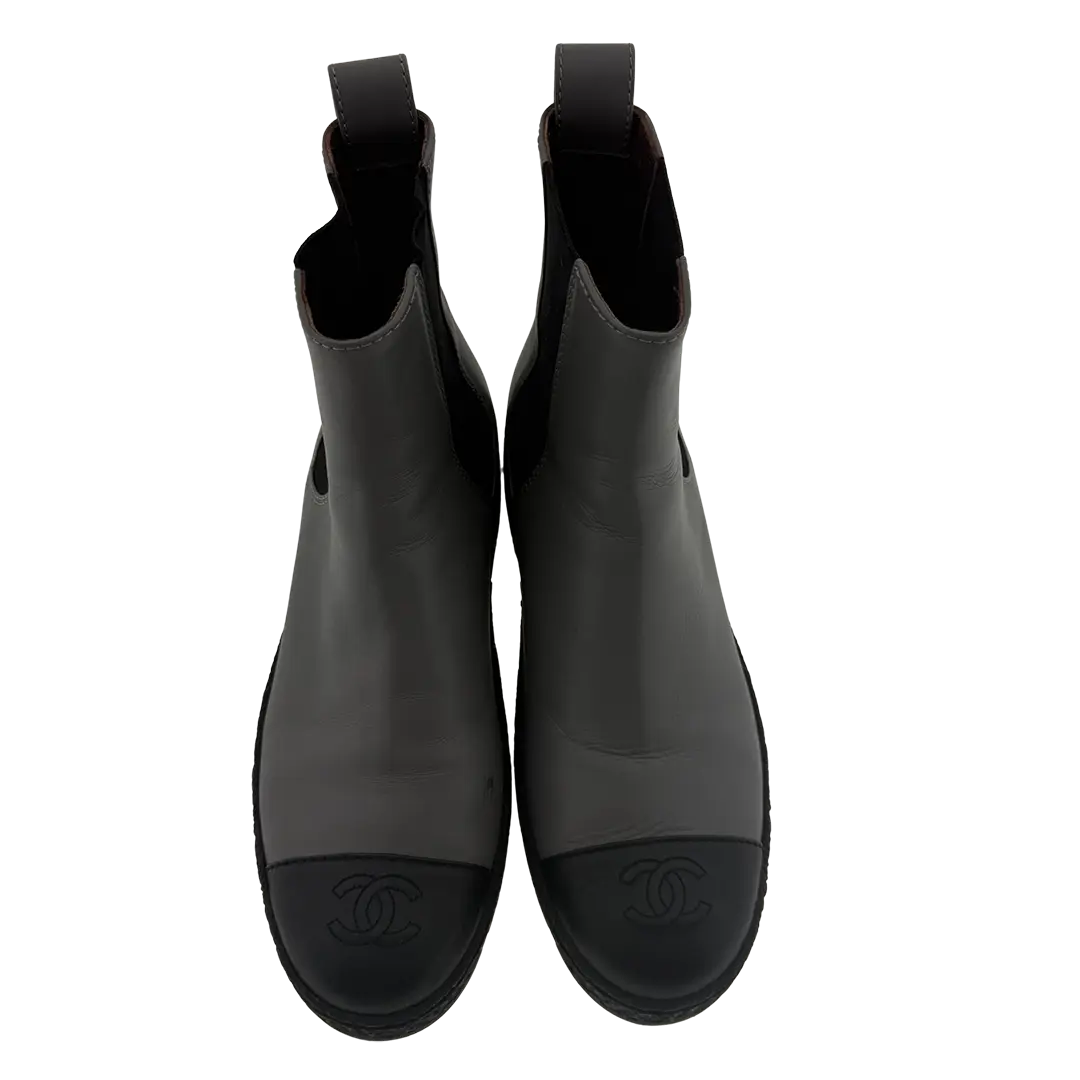 Chanel Boots grau Größe 41 / guter Zustand Chanel