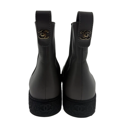 Chanel Boots grau Größe 41 / guter Zustand Chanel
