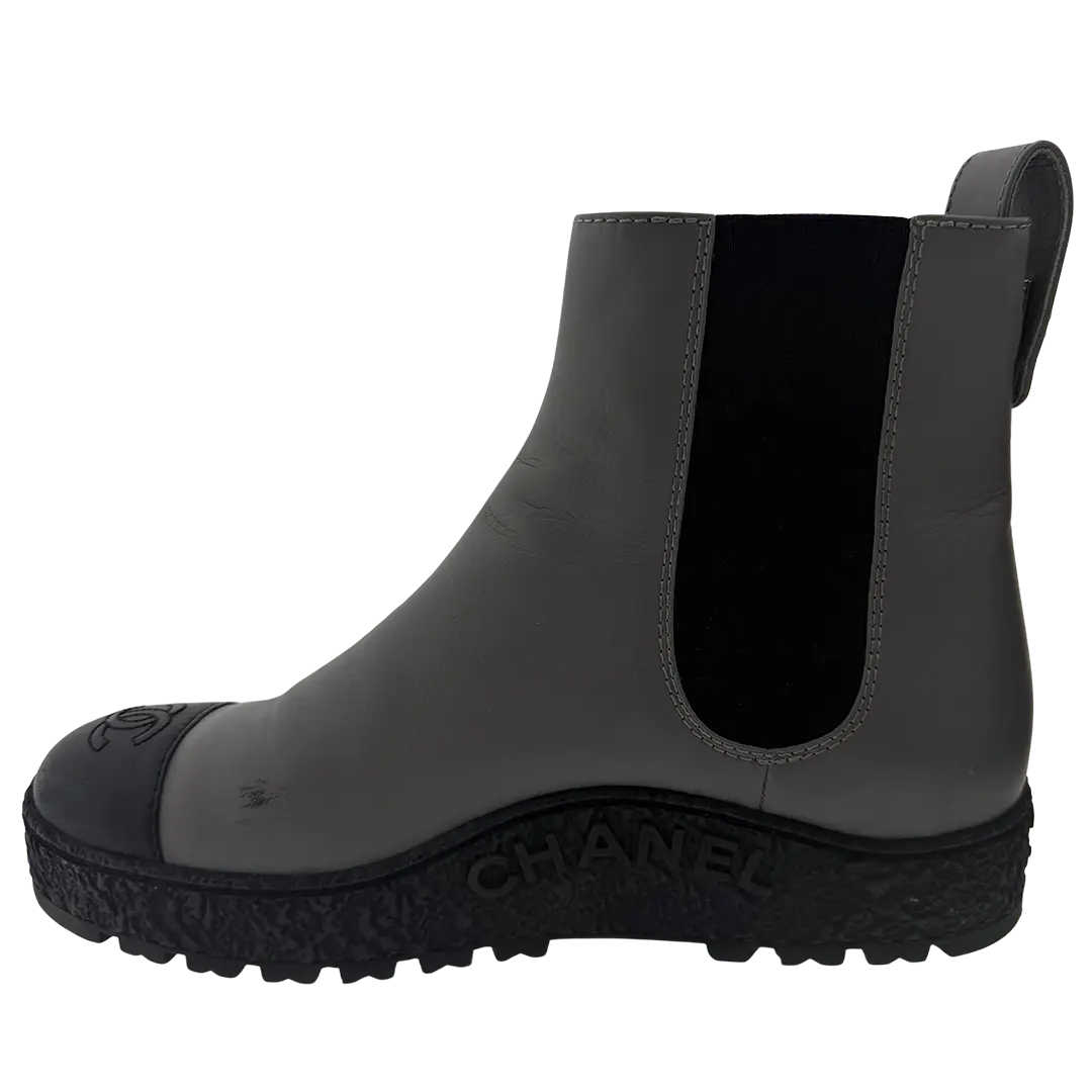 Chanel Boots grau Größe 41 / guter Zustand Chanel
