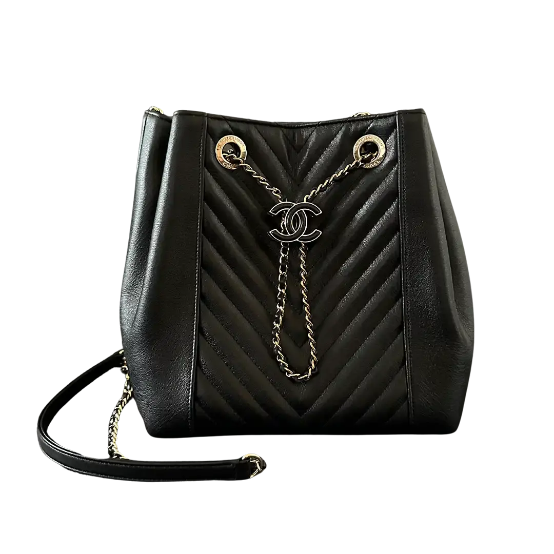 Chanel Bucket Bag Drawstring  Chevron Kalbsleder / sehr gut Chanel