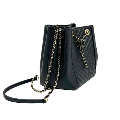 Chanel Bucket Bag Drawstring  Chevron Kalbsleder / sehr gut Chanel