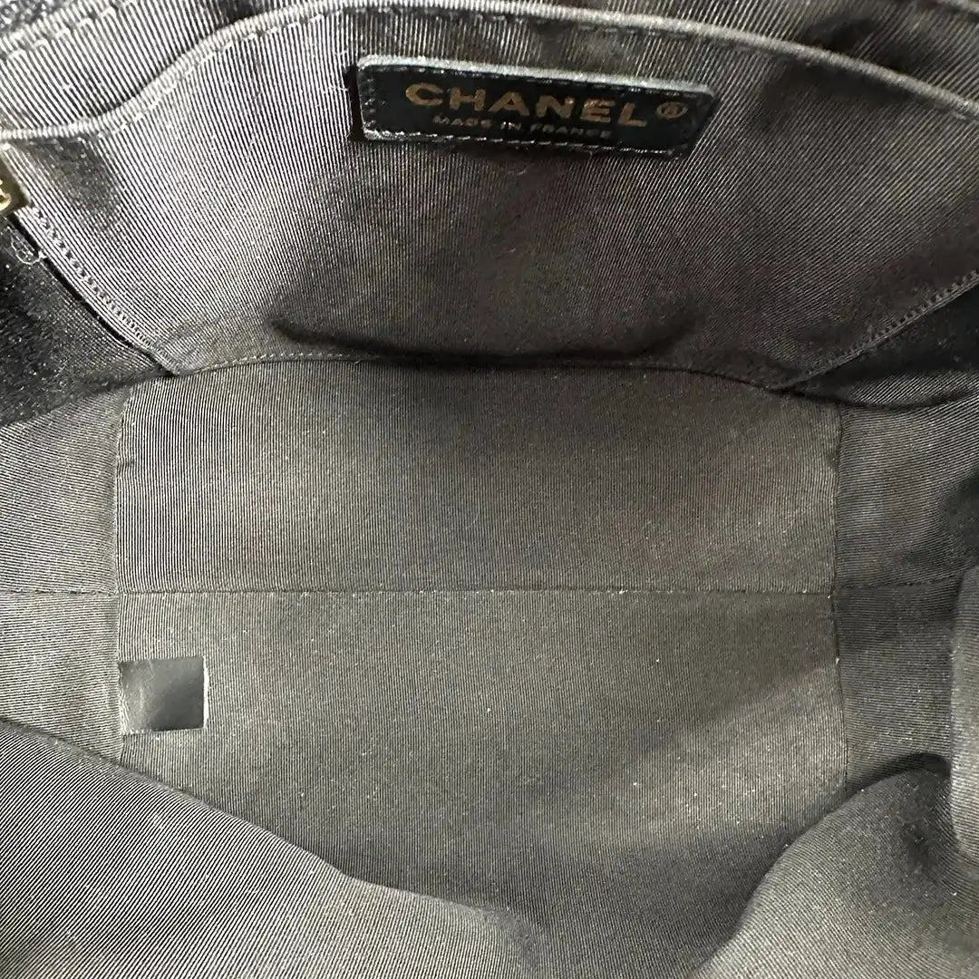Chanel Bucket Bag Drawstring  Chevron Kalbsleder / sehr gut Chanel