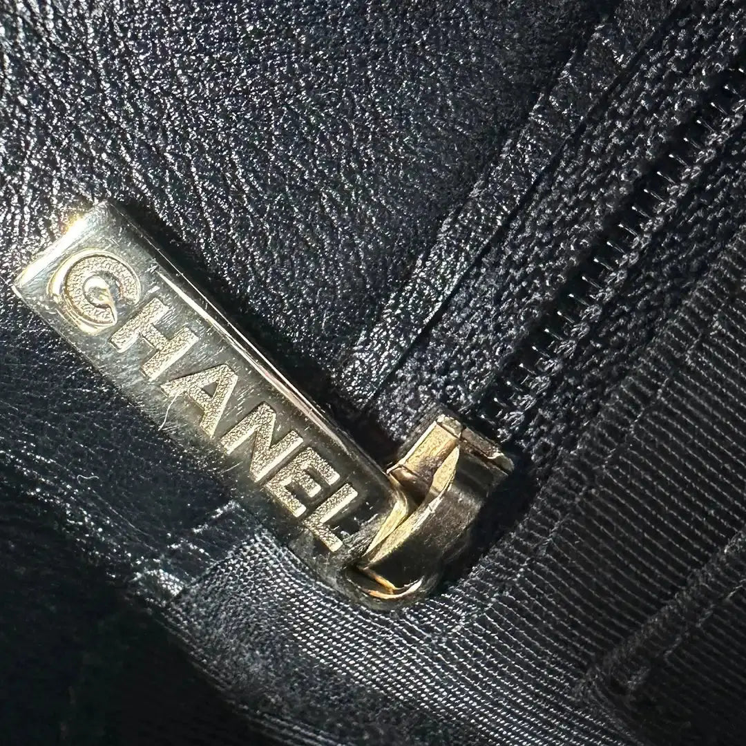 Chanel Bucket Bag Drawstring  Chevron Kalbsleder / sehr gut Chanel