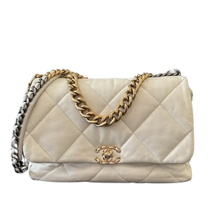 Chanel 19 maxi tas wit lamsleer
