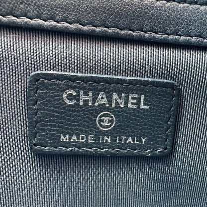 Chanel Coco Mark Pouch Matelasse Clutch dunkelblau / sehr gut Chanel
