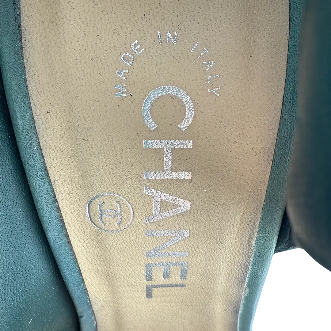 Chanel Ombre Crystal Ice Heel Ankle Boots grün Größe 38 1/2  / guter Zustand Chanel