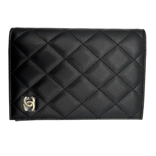 Chanel Reisepass Kartenetui Timeless Leder schwarz / neu Chanel