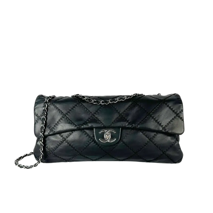 Chanel Timeless Baguette Ultimate Stitch Schultertasche schwarz / neuwertig Chanel