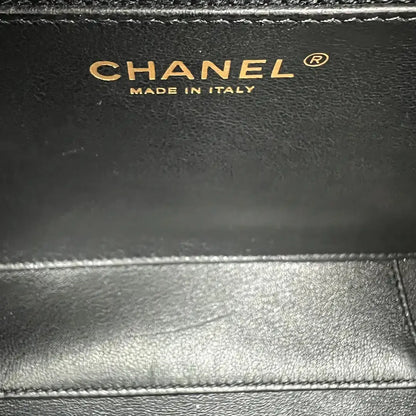 Chanel Vanity Case Bag CC Kaviar Leder schwarz weiß / ungetragen Chanel