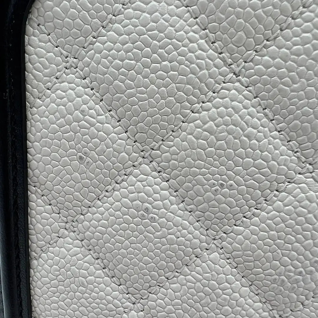 Chanel Vanity Case Bag CC Kaviar Leder schwarz weiß / ungetragen Chanel