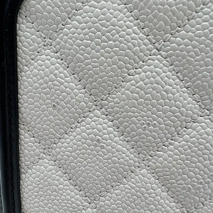 Chanel Vanity Case Bag CC Kaviar Leder schwarz weiß / ungetragen Chanel