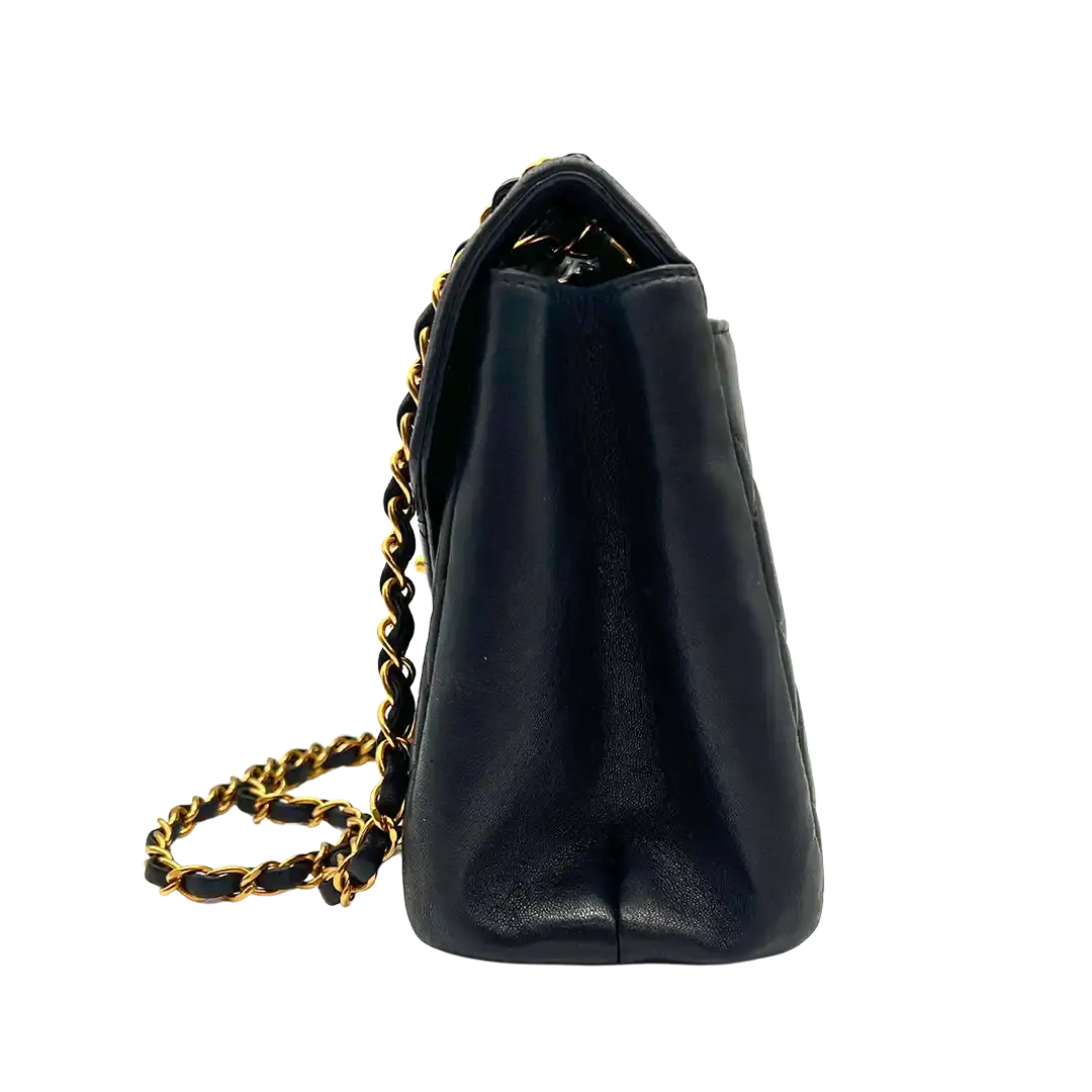 Chanel Vintage Bag Seite