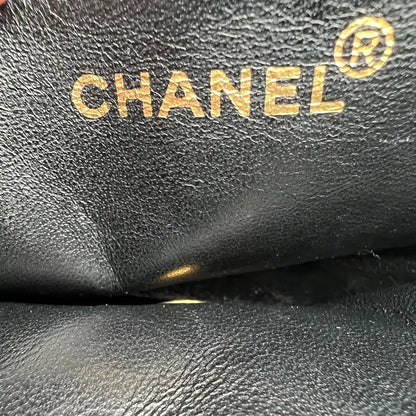 Chanel Vintage Timeless Schultertasche Leder / guter Zustand Chanel