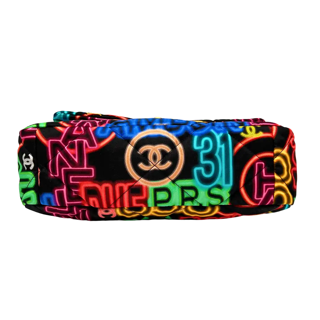 Chanel 19 große Tasche Flap Bag Stoff mehrfarbig Neon Graffiti / sehr gut Chanel