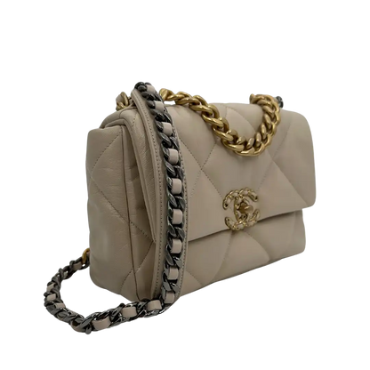 Chanel 19 Flap Bag Small Tasche Lammleder beige /  neuwertig Chanel