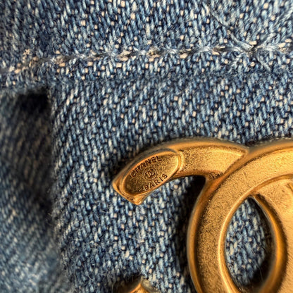 Chanel 25 Medium Handbag Washed Denim Blau Gold Hobo Tasche Chanel