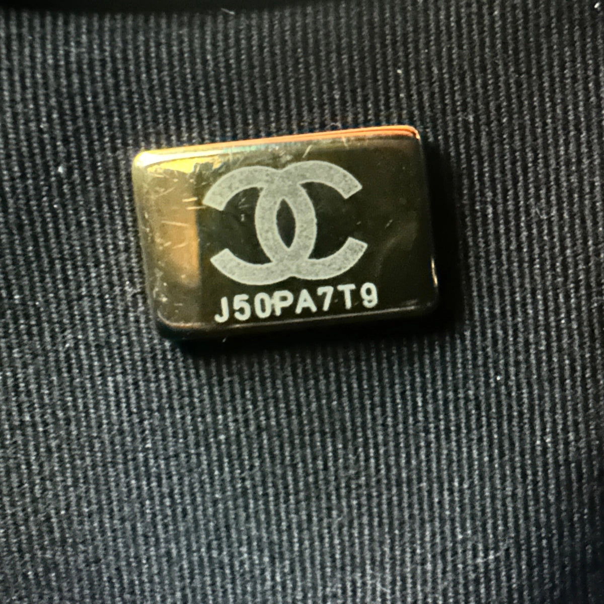 Chanel 31 Mini Shopper glänzendes Lammleder goldene Hardware / sehr gut Chanel