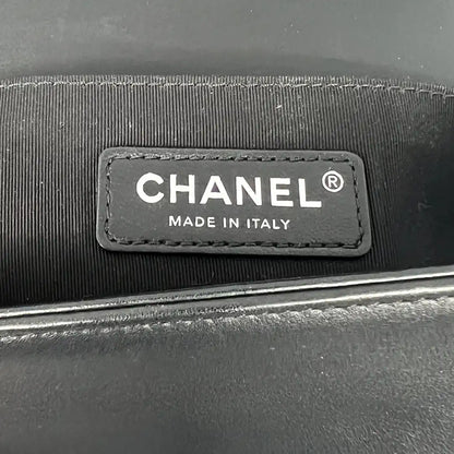 Chanel Boy Bag mittelgroß Kalbsleder schwarz limitiert Fullset / neuwertig Chanel