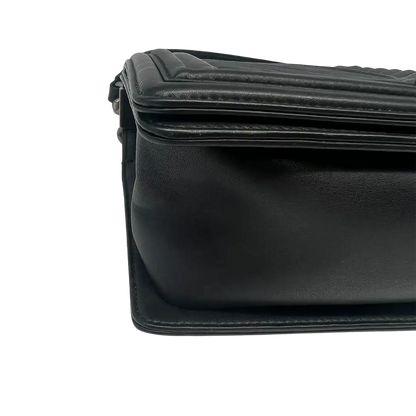Chanel Boy Bag mittelgroß Kalbsleder schwarz limitiert Fullset / neuwertig Chanel