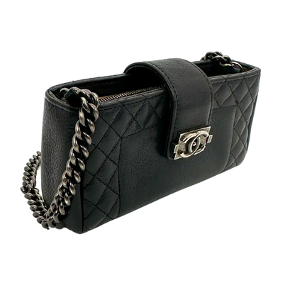 Chanel Boy Reverso Mini Pochette schwarz Kalbsleder / sehr gut Chanel